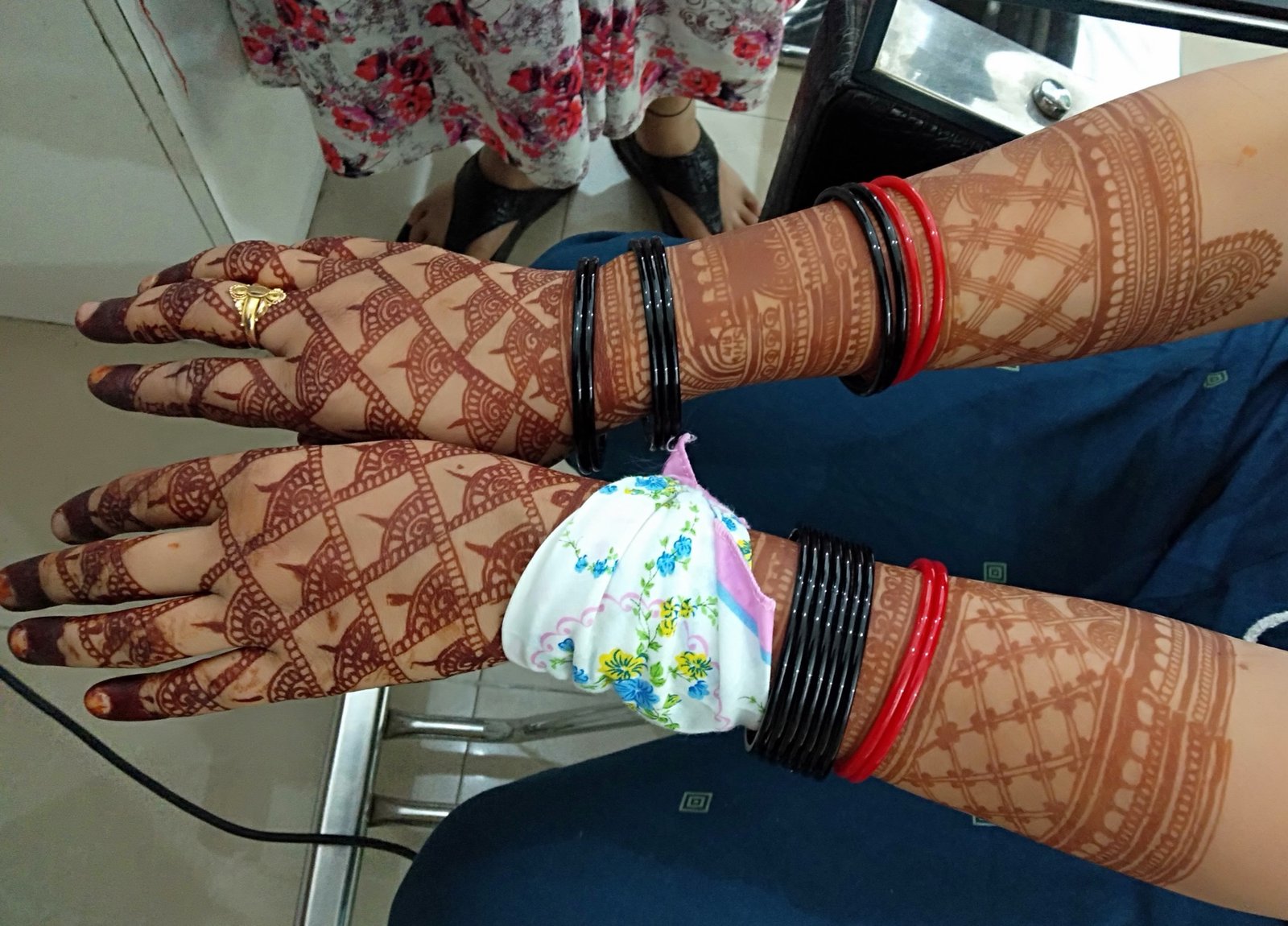 home 28 stunning bridal bharma mehndi design back hands image